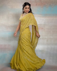 Samyuktha: కళ్లు చెదిరే అందంతో ‘సార్’ బ్యూటీ సంయుక్త