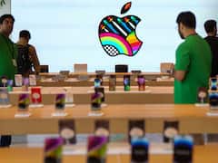 Apple Store: What Makes The iPhone-Maker's Official Outlets Different From Other Retail Shops