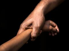 बच्चों के साथ पाकिस्तान में अचानक बढ़े यौन शोषण के मामले, सो रही शहबाज सरकार, आंकड़े डरा रहे