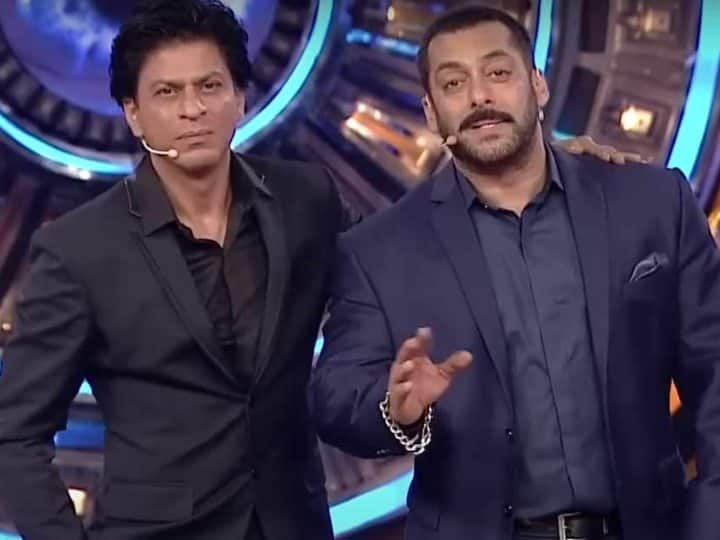 When Shah Rukh Khan Said Salman Khan Feels Mujhe Saare Awards Milte Hai Usko Nahi Milta Watch: जब Shah Rukh Khan ने बताया, 'Salman Khan को लगता है, सारे अवॉर्ड्स मुझे ही मिलते हैं...' कुछ ऐसा था दबंग खान का रिएक्शन