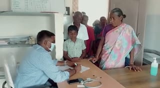 திருவாரூர்: 5 மருத்துவர் பணியாற்ற வேண்டிய இடத்தில் ஒரே ஒரு மருத்துவர்  - அரசு மருத்துவமனையில் சிகிச்சை பெற முடியாமல் நோயாளிகள் அவதி
