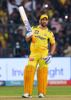 धोनी 20 व्या ओव्हरचा बादशाह !