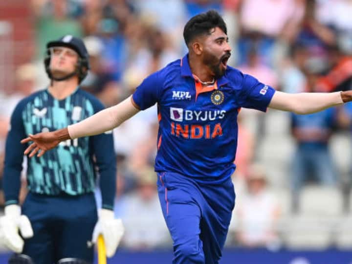 Match-Fixing: Mohammed Siraj Reports To BCCI's ACU Of Man Approaching Him For Info During India-Australia ODI Series Match-Fixing: Mohammed Siraj Reports To BCCI's ACU Of Man Approaching Him For Info During India-Australia ODI Series