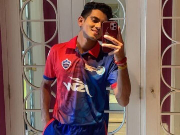 Delhi Capitals Player Kamlesh Nagarkoti is out of IPL 2023 with a back injury IPL 2023: दिल्ली कैपिटल्स को लगा एक और बड़ा झटका, चोटिल कमलेश नागरकोटी पूरे सीज़न से बाहर
