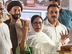 Nitish Kumar To MK Stalin: Politicians Host Lavish Iftar Parties. In Pics