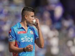 Arjun Tendulkar Has Inherited The Temperament Of His Father Sachin: Sunil Gavaskar
