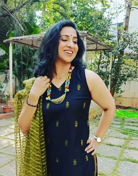 मधुराणी यांनी त्यांचा एक फोटो सोशल मीडियावर शेअर केला आहे. हा फोटो शेअर करुन मधुराणी यांनी चाहत्यांना काही टीप्स दिल्या आहेत.
