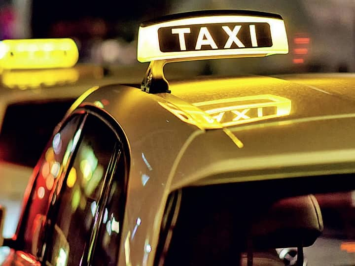 Delhi Transport Department prepares rules on Cab Surge Pricing Ola Uber App based tax providers Cab Surge Pricing: कैब से चलने वालों को खुशखबरी, व्यस्त समय में अब नहीं लगेगा ज्यादा किराया, यहां बना नियम