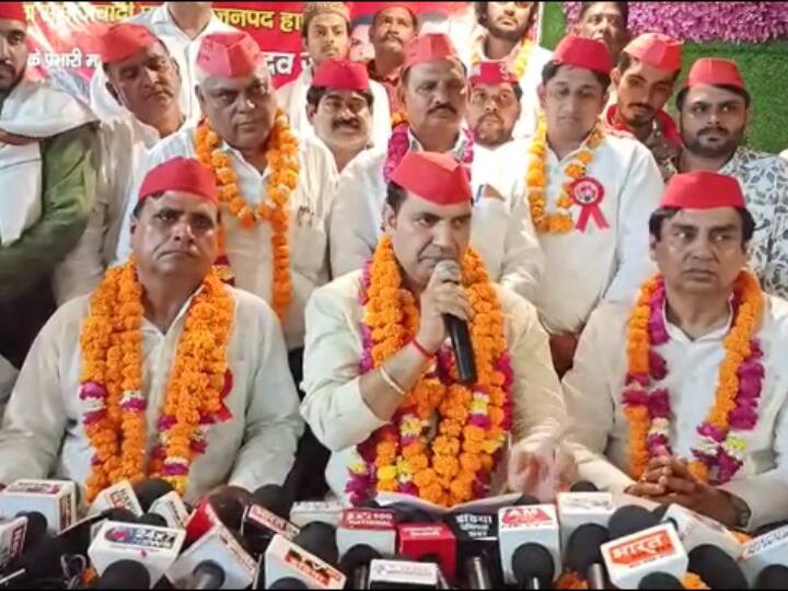 UP Nikay Chunav 2023 Samajwadi Party Released Candidates List from Hapur ANN UP Nikay Chunav 2023: हापुड़ से नगरपालिका अध्यक्ष के लिए सपा ने जारी किए उम्मीदवारों के नाम, जानें- कौन कहां से बना प्रत्याशी