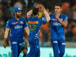 SRH vs MI: अर्जुन तेंदुलकर ने IPL में पहली बार फेंका 20वां ओवर, पढ़ें सांसें रोक देने वाले स्पेल की कहानी