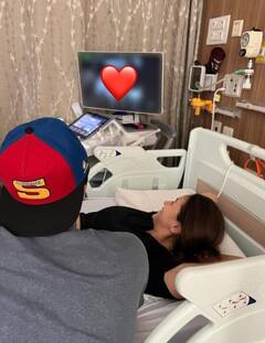 Ileana D'Cruz से लेकर अनुष्का शर्मा तक... जब बी टाउन की इन एक्ट्रेसेस की प्रेग्नेंसी न्यूज हो गई वायरल