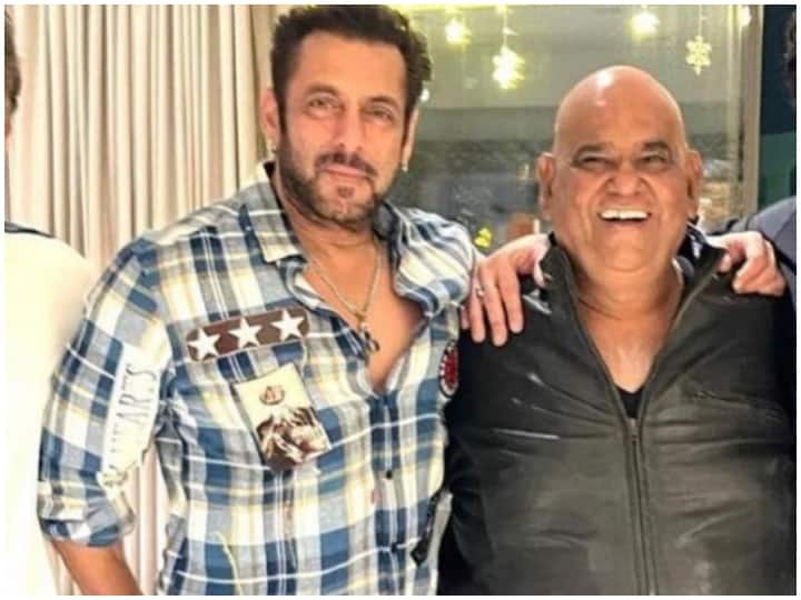 Salman Khan revealed he had discussed about the sequel of Tere Naam Before the death of Satish Kaushik 'मैं जल्द 'तेरे नाम' सीक्वल की स्क्रिप्ट लिखूंगा',  निधन से पहले Satish Kaushik ने सलमान खान से किया था वादा
