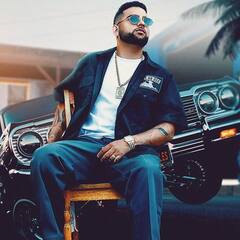 ਕੈਨੇਡਾ 'ਚ ਸਟੇਜ ਸ਼ੋਅ ਕਰਕੇ ਬੁਰਾ ਫਸਿਆ ਕਰਨ ਔਜਲਾ, ਲਾਰੈਂਸ ਬਿਸ਼ਨੋਈ ਦੇ ਭਰਾ ਨਾਲ ਵੀਡੀਓ ਵਾਇਰਲ, ਹੁਣ ਦਿੱਤੀ ਸਫਾਈ