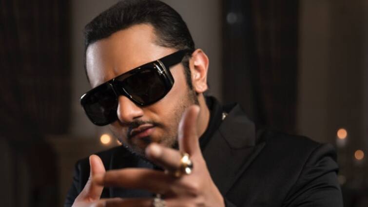 Honey Singh: Honey Singh And Tina Thadani Call It Quits After A Year Of Dating, know in details Honey Singh: প্রেমিকা টিনার সঙ্গে বিচ্ছেদ হানি সিংয়ের, নেপথ্যে বলিউডের নায়িকা?