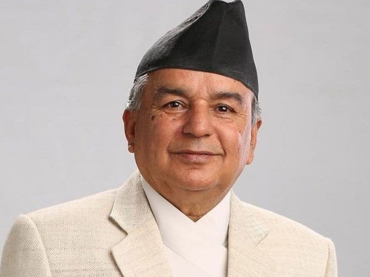 Nepal president ram chandra poudel will be shifted to AIIMS Delhi health update Nepal President In Hospital: एक महीने में 2 बार बिगड़ी तबीयत, नेपाल के राष्ट्रपति को आज लाया जाएगा दिल्ली AIIMS