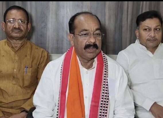 Chhattisgarh: अंबिकापुर पहुंचे बीजेपी प्रदेश अध्यक्ष अरुण साव, बघेल सरकार पर लगाए ये गंभीर आरोप Chhattisgarh: अंबिकापुर पहुंचे बीजेपी प्रदेश अध्यक्ष अरुण साव, बघेल सरकार पर लगाए ये गंभीर आरोप