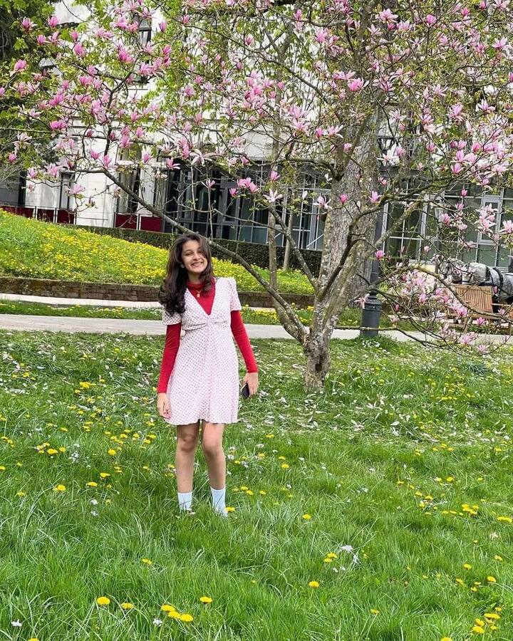 సితార క్యూట్ ఫోటోలు