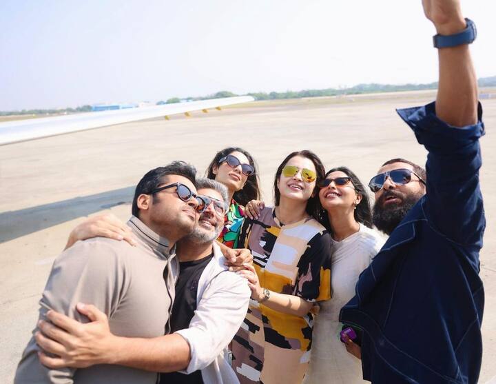 பொன்னியின் செல்வன் படத்தின் இரண்டாம் பாகம் விரைவில் வெளியாகவுள்ளதை தொடர்ந்து, அதன் ப்ரமோஷன் பணிகள் தீவிரமாக நடைப்பெற்று வருகிறது.