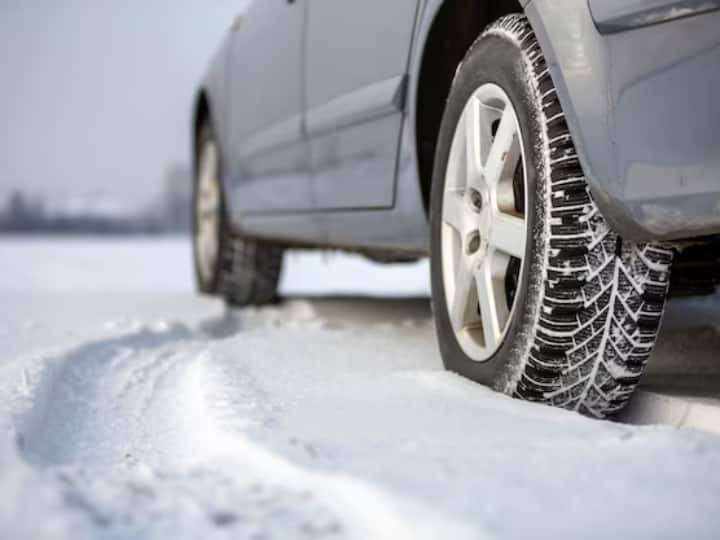 Electronic Stability Control: बड़े कमाल का है कार में मिलने वाला ये फीचर, जान लीजिये कैसे बचाता है जान? Electronic stability control feature use in cars how esc save life know the details here Electronic Stability Control: बड़े कमाल का है कार में मिलने वाला ये फीचर, जान लीजिये कैसे बचाता है जान?