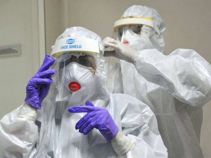 Noida Corona Update 110 new Coronavirus Cases in Noida including 8 children Noida Corona Update: नोएडा में अब बच्चे भी कोरोना वायरस की चपेट में आए, 24 घंटे में मिले 110 नए मरीज