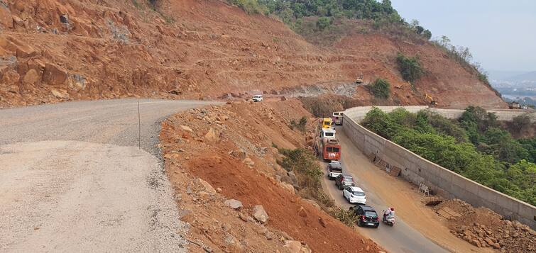 Mumbai Goa Highway Ratnagiri Parashuram Ghat closed from April 25 to May 10 for to complete work before monsoon Parshuram Ghat: मोठी बातमी! मुंबई-गोवा महामार्गावरील परशुराम घाट 25 एप्रिल ते 10 मे पर्यंत बंद राहणार, पावसाळ्याआधी काम पूर्ण करण्यासाठी निर्णय