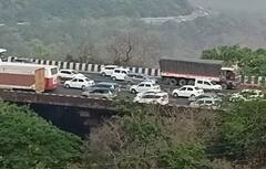 Pune old Mumbai Highway : मुंबई पुणे द्रुतगती मार्गावरील वेग मंदावला; वाहनांच्या रांगाच रांगा