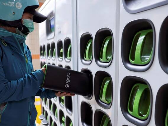 Battery Swapping: How It Can Benefit E-mobility Transition