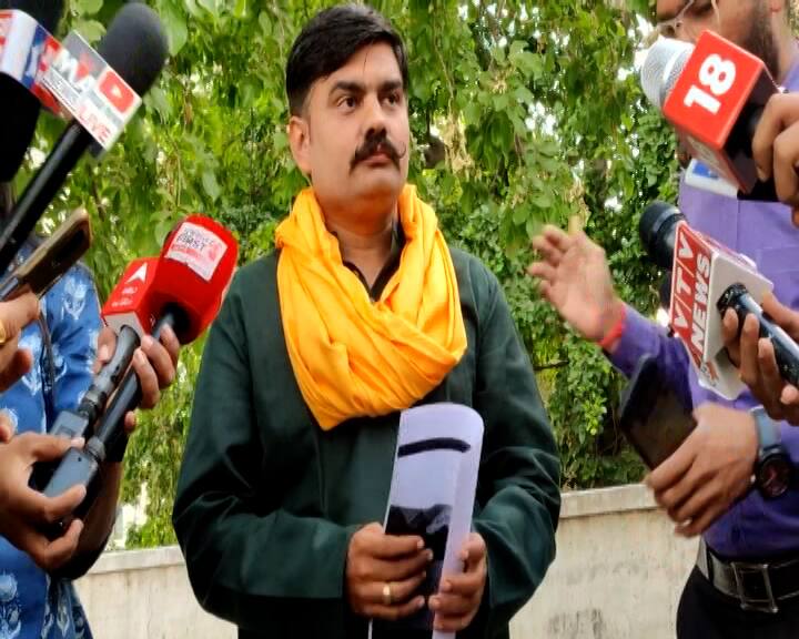Yuvraj Sinh Jadeja held a press conference Ahmedabad: અચાનક મીડિયા સામે હાજર થયા યુવરાજસિંહ, મોટો ધડાકો કરવાની કરી જાહેરાત