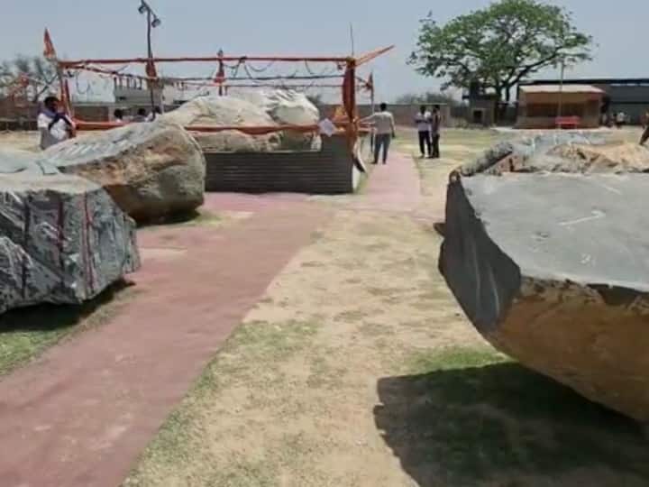 Ayodhya Uttar Pradesh Ram Mandir Shri Ram Janmabhoomi idol of Ramlala made from stone block from Karnataka ANN Ram Mandir: इस जगह से आए श्यामवर्ण पत्थर से बनेगी रामलला की मूर्ति, देश में चर्चित मूर्तिकला विशेषज्ञ करेंगे निर्माण