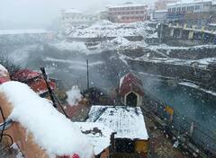 Chardham Yatra 2023: चार धाम यात्रा सुरु होण्यापुर्वीच बद्रीनाथमध्ये जोरदार बर्फवृष्टी