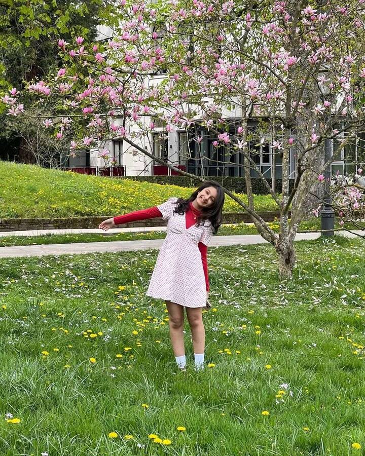 సితార క్యూట్ ఫోటోలు