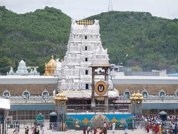Tirumala Tirupati : பக்தர்கள் கவனத்திற்கு...திருப்பதி கோயிலில் ஆர்ஜித சேவை டிக்கெட் இன்று வெளியீடு...தேவஸ்தானம் அறிவிப்பு..!
