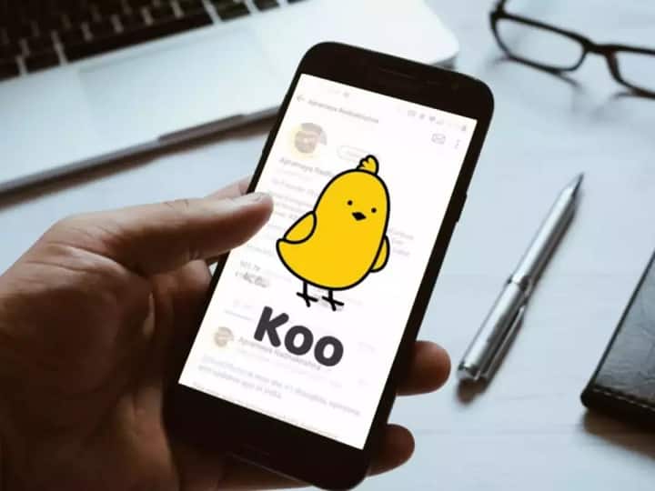 Twitter rival Koo fires its 30 percent staff amid funding crunch says reports Koo Layoffs: बढ़ते घाटे के बीच नहीं मिल रही फंडिंग, देसी ट्विटर 'Koo' ने निकाले 30 फीसदी कर्मचारी