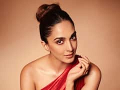 Kiara Advani Picks Up Item Dropped By Paparazzi At Airport, Fans Praise The Actor