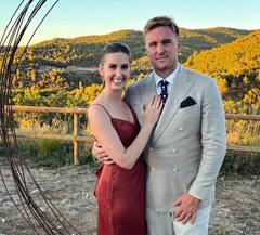 Jason Roy: ਜੇਸਨ ਰਾਏ ਦੀ ਪਤਨੀ Elle Moore ਕਿਸੇ ਅਪਸਰਾ ਤੋਂ ਨਹੀਂ ਘੱਟ, ਦੇਖੋ ਬੋਲਡ ਅਤੇ ਗਲੈਮਰਸ Pics