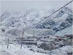 Char Dham Yatra : चारधाम यात्रा को लेकर तैयारी पूरी,पहाड़ पर बर्फबारी ने बढ़ाई प्रशासन की चिंता