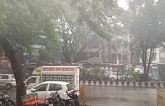 pune rain update : पुण्याला गारांच्या पावसाने झोडपलं; उन्हापासून पुणेकरांची अंशत: सुटका...