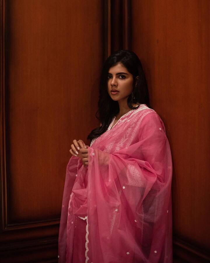కళ్యాణి తమిళ చిత్రం 'ఇరుముగన్'కి అసిస్టెంట్ ఆర్ట్ డైరెక్టర్గానూ పనిచేసింది.