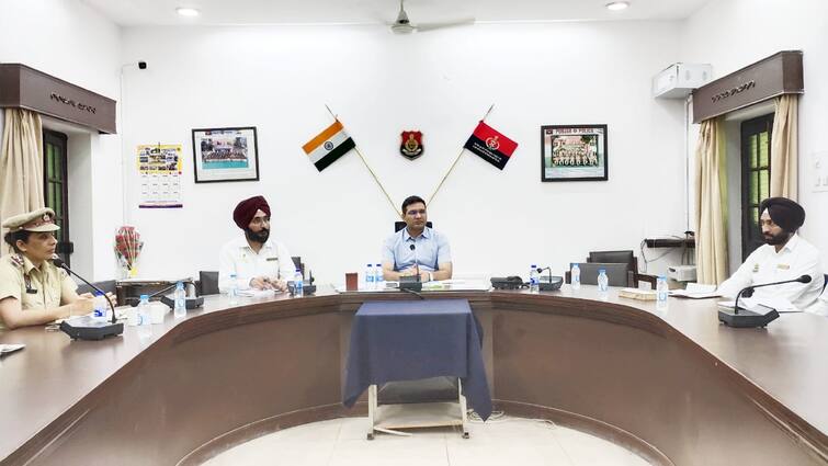 Orders for timely redressal of complaints on the Public Grievance Redressal System portal ਜਨਤਕ ਸ਼ਿਕਾਇਤ ਨਿਵਾਰਨ ਪ੍ਰਣਾਲੀ ਪੋਰਟਲ ’ਤੇ ਸ਼ਿਕਾਇਤਾਂ ਦਾ ਸਮੇਂ ਸਿਰ ਨਿਬੇੜਾ ਕਰਨ ਦੇ ਆਦੇਸ਼