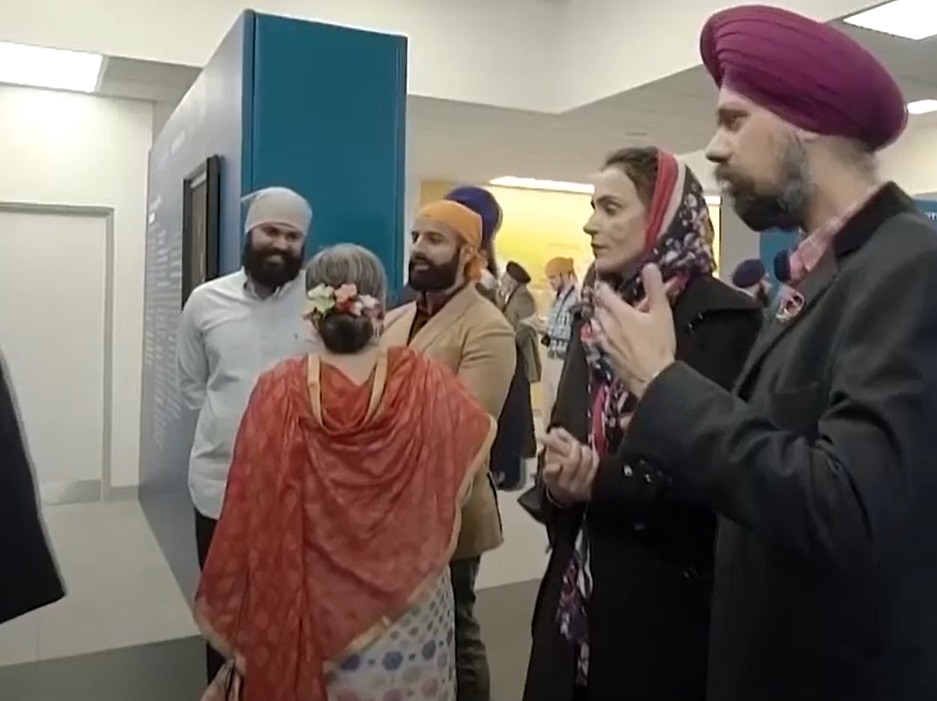 Sikhism in America: अमेरिका में बढ़ रहा पगड़ी का प्रभाव! अब यहां 17 राज्यों के स्कूलों में पढ़ाया जाएगा सिख धर्म