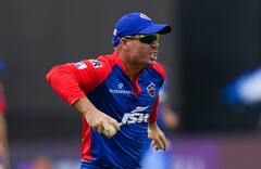 रनचेसमध्ये वॉर्नरच्या नावावर नवा विक्रम