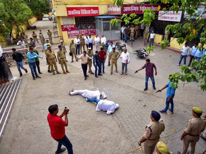 उल्लेखनीय है कि गत 15 अप्रैल को माफिया अतीक अहमद और उसके भाई अशरफ की पुलिस हिरासत में उस समय गोली मारकर हत्या कर दी गई थी.