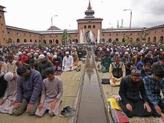 Eid Ul-Fitr 2023: अलविदा की नमाज, चांद का दीदार अब कल ईद का इंतजार