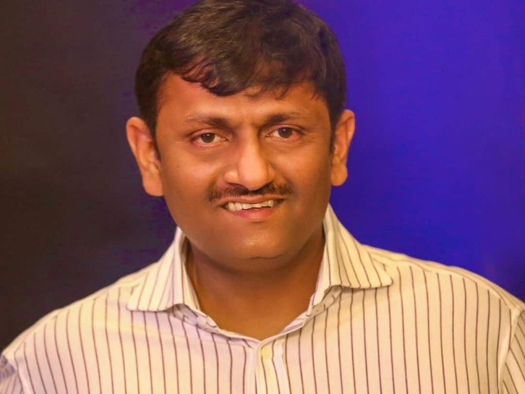 Mythri Movie Makers Producer Naveen Yerneni Admitted in Hospital Due to Illness Naveen Yerneni: అస్వస్థతలో ఆస్పత్రిలో చేరిన మైత్రీ మూవీ మేకర్స్ నిర్మాత - ఐటీ రైడ్స్ ఎఫెక్టా?