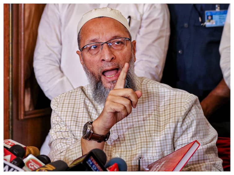 Atiq Ahmed's Killers Walking In The Footsteps Of Godse, Will Kill More People If...: Owaisi Atiq Ahmed's Killers Walking In The Footsteps Of Godse, Will Kill More People If...: Owaisi