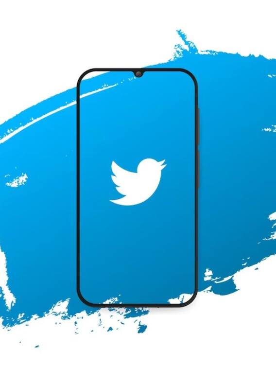 कई बड़ी हस्तियों के ब्लू टिक गायब!