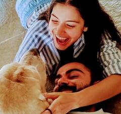 Anushka Sharma House: 34 ਕਰੋੜ ਦੇ ਇਸ ਸੁਪਰ ਲਗਜ਼ਰੀ ਘਰ 'ਚ ਰਹਿੰਦੇ ਹਨ ਅਨੁਸ਼ਕਾ-ਵਿਰਾਟ, ਬਾਲਕੋਨੀ ਤੋਂ ਦਿਖਾਈ ਦਿੰਦਾ ਹੈ ਸਮੁੰਦਰ ਦਾ ਖੂਬਸੂਰਤ ਨਜ਼ਾਰਾ