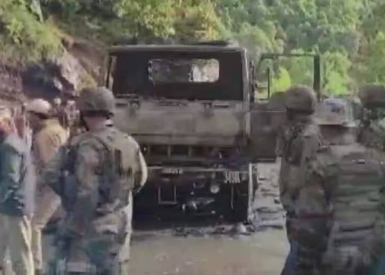 jammu Kashmir Indian army truck caught fire grenade attack five personal died rajnath singh reacts 10 points Poonch Terrorist Attack: ਪੁੰਛ 'ਚ ਫੌਜ ਦੀ ਗੱਡੀ 'ਤੇ ਗ੍ਰੇਨੇਡ ਹਮਲਾ, 5 ਜਵਾਨ ਸ਼ਹੀਦ, ਫੌਜ ਮੁਖੀ ਨੇ ਰਾਜਨਾਥ ਸਿੰਘ ਨੂੰ ਦਿੱਤੀ ਜਾਣਕਾਰੀ, ਵੱਡੀਆਂ ਗੱਲਾਂ