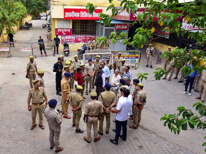 बुधवार को सीजेएम डीके गौतम की अदालत ने इन आरोपियों को चार दिन के पुलिस रिमांड में सौंप दिया.