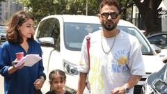 Aamir Khan: সন্তানকে সঙ্গে নিয়ে স্কুলের পথে আমির-নেহা-সোহারা